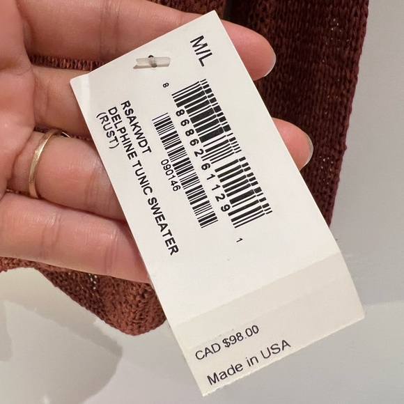 AA mesh/knit tunic sweater ~ - Picture 4 of 6